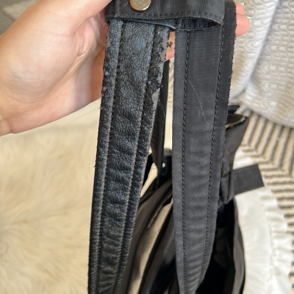 Lululemon workout bag!! - Picture 14 of 16